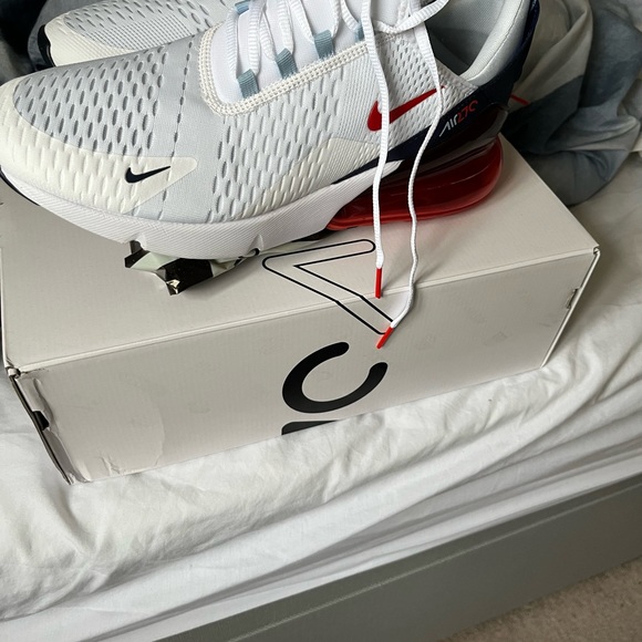 Nike air max 270 never been worn new £145 - Picture 3 of 7